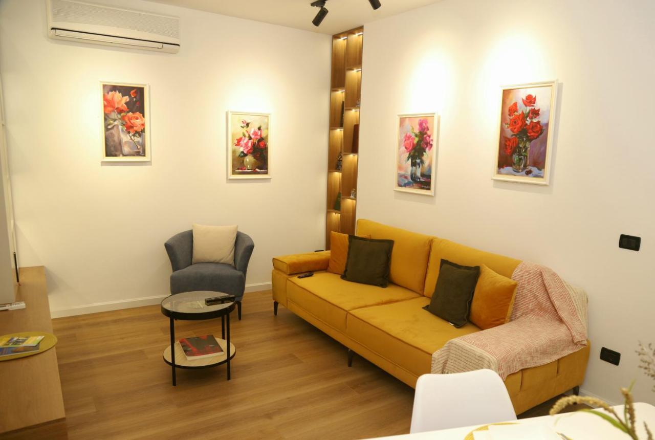 Mjolly Apartment Tirana Exterior foto